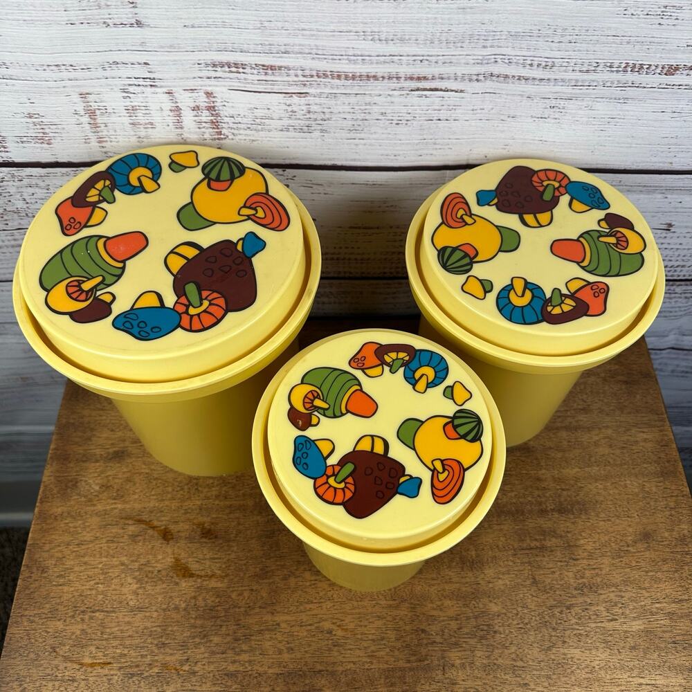 Set of 3 VTG 70s Rubbermaid Harvest Gold Canister Lids Mushrooms Nesting Funky